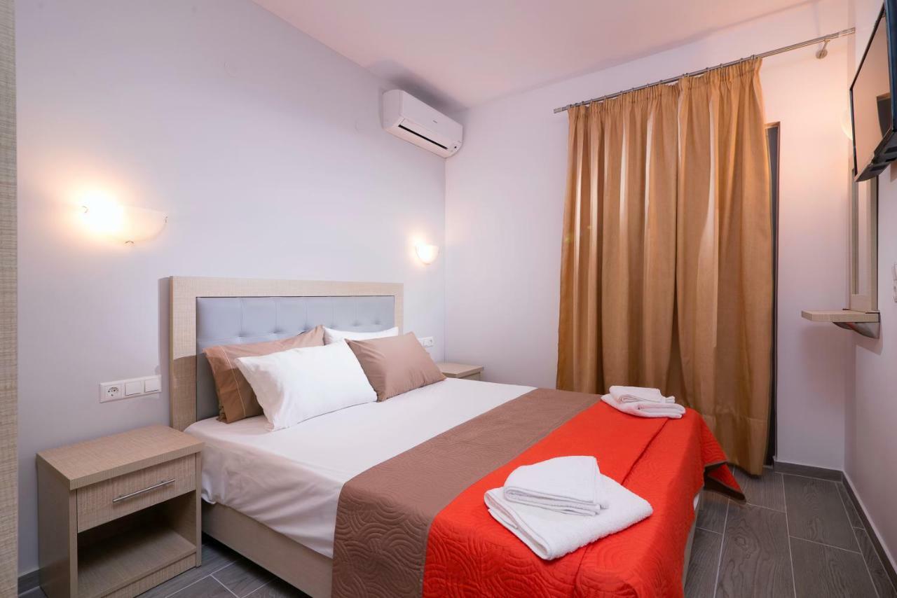 Kentrikon Rooms III & Mint House 利迈纳里亚 外观 照片