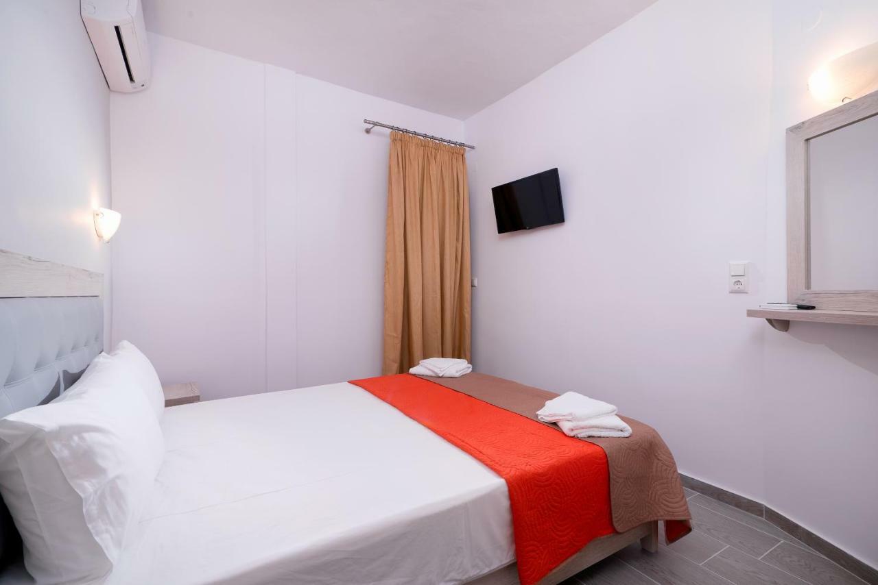 Kentrikon Rooms III & Mint House 利迈纳里亚 外观 照片